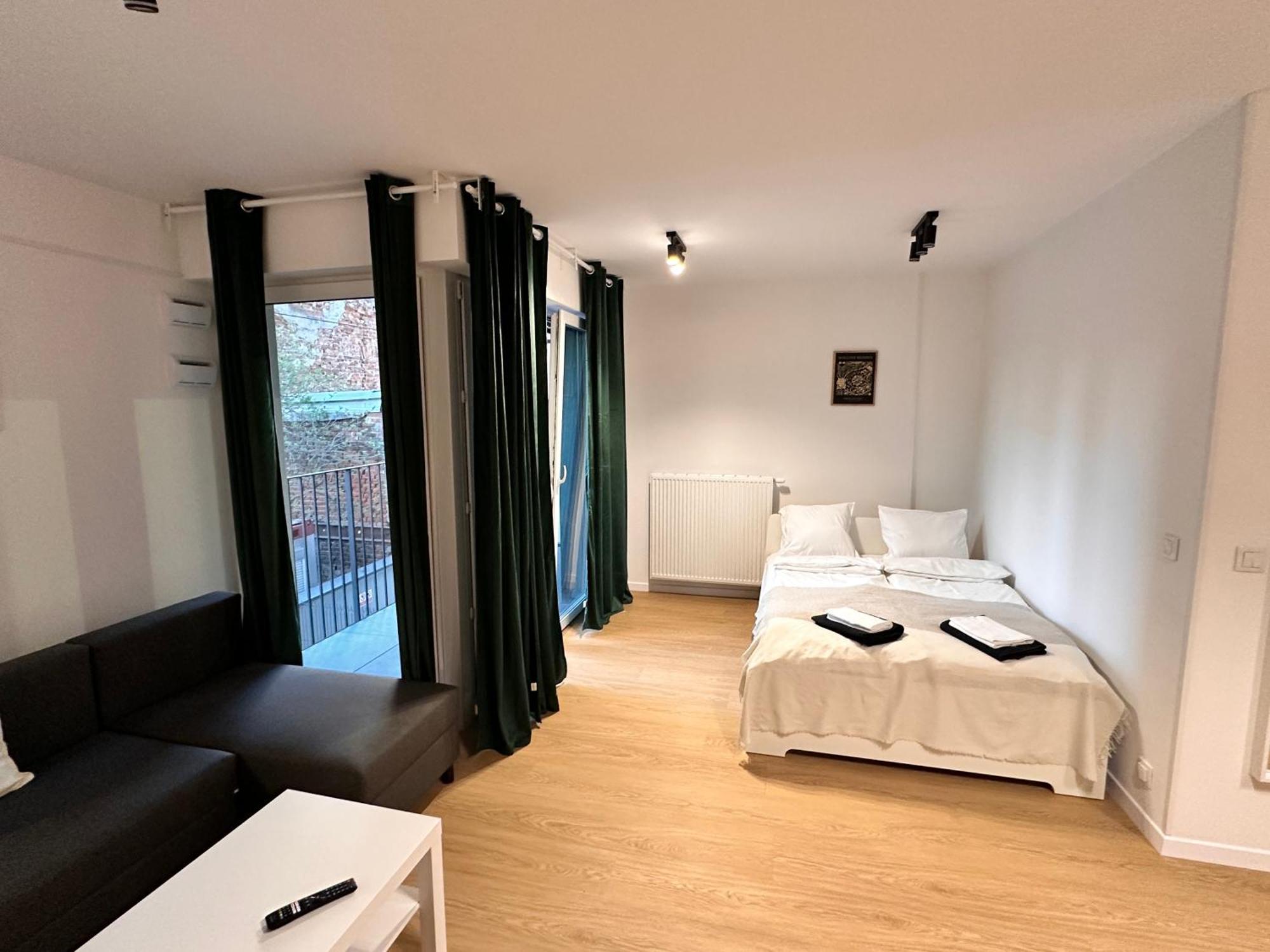 Lineburg Villa Apartments Warsaw Exterior photo